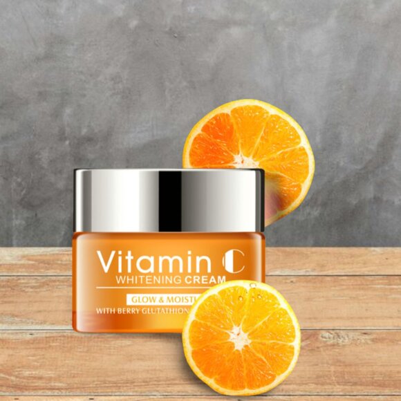 Vitamin C Face Glow Cream Brightening Cream - Picture 3 of 4